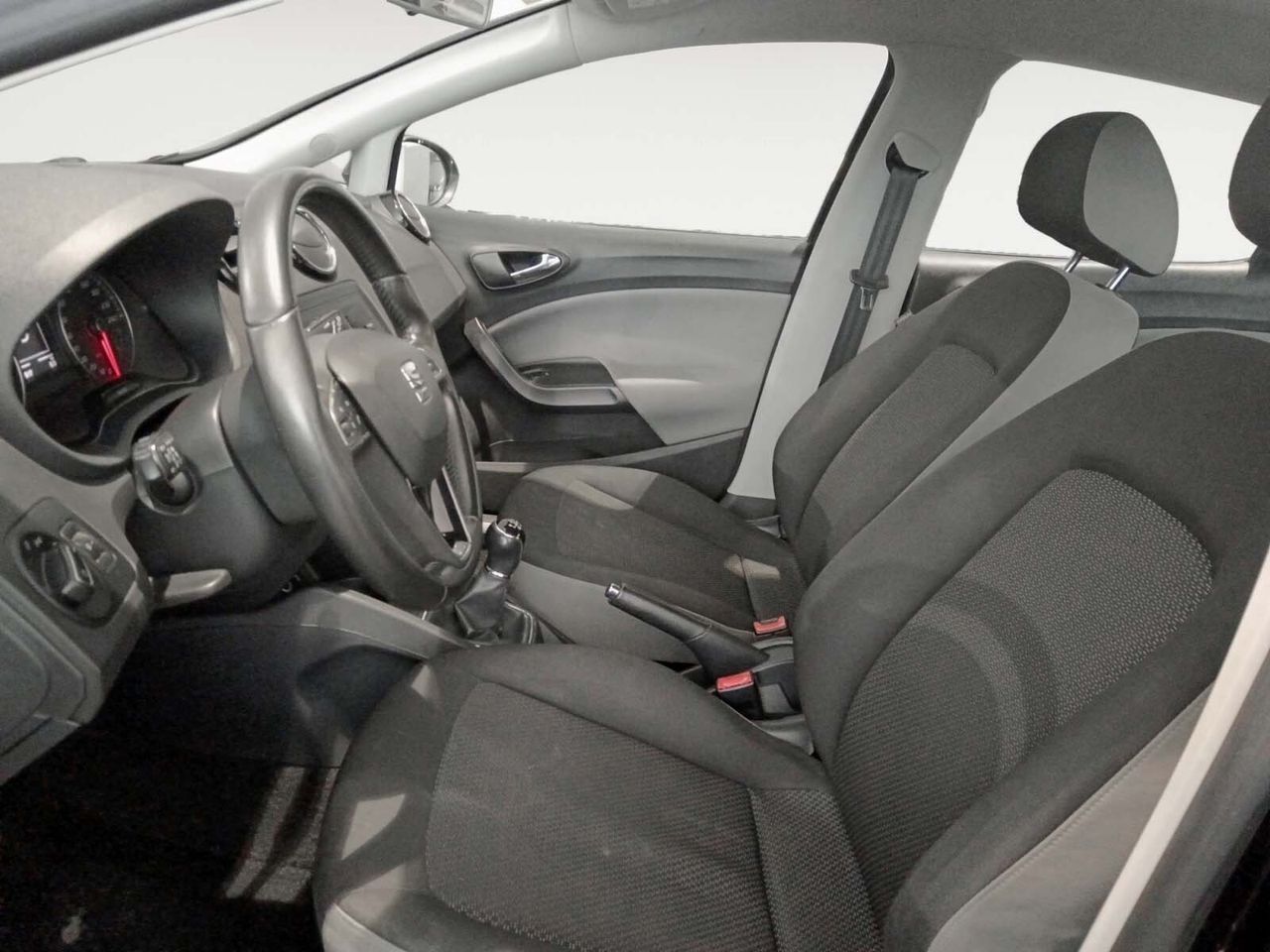 SEAT Ibiza 1.4 TDI Style - foto 9