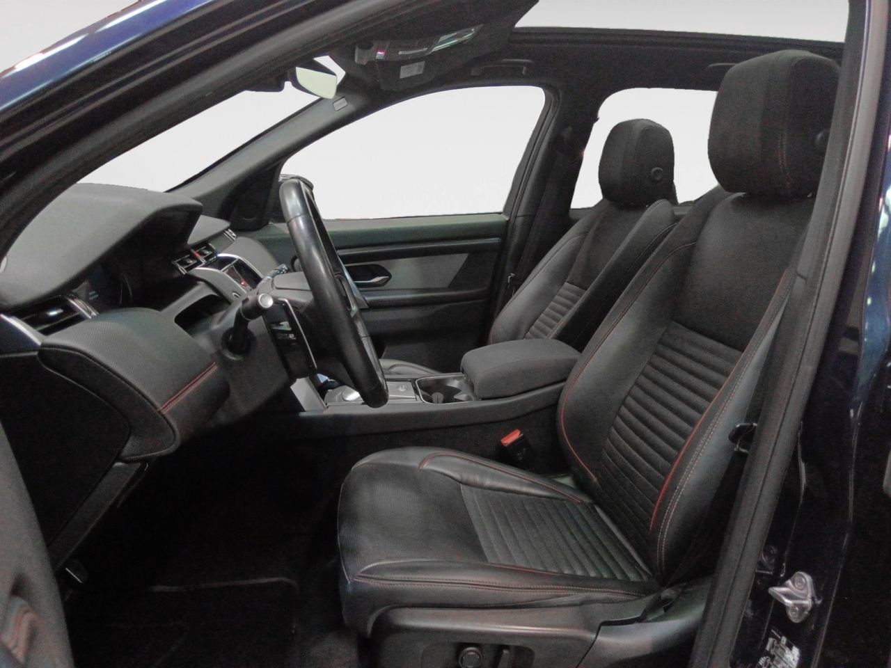 Land Rover Discovery Sport 2.0D TD4 MHEV R-Dynamic S AWD - foto 9