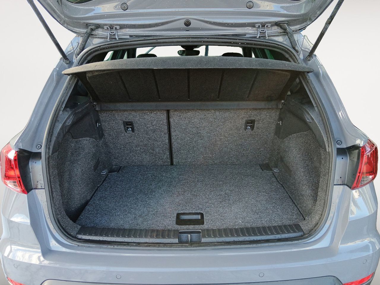 SEAT Arona 1.0 TSI Xperience - foto 12