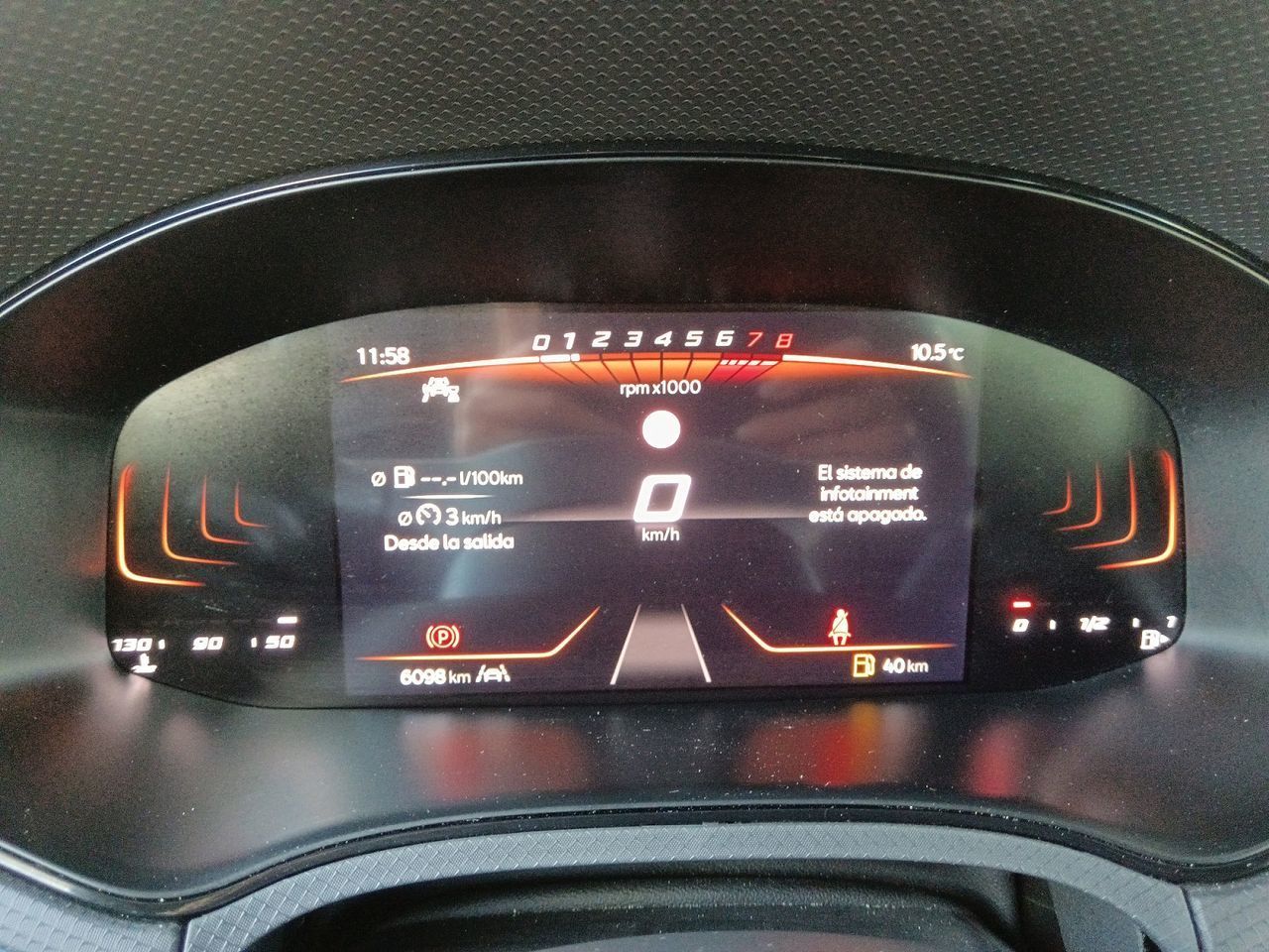 SEAT Arona 1.0 TSI Xperience - foto 14