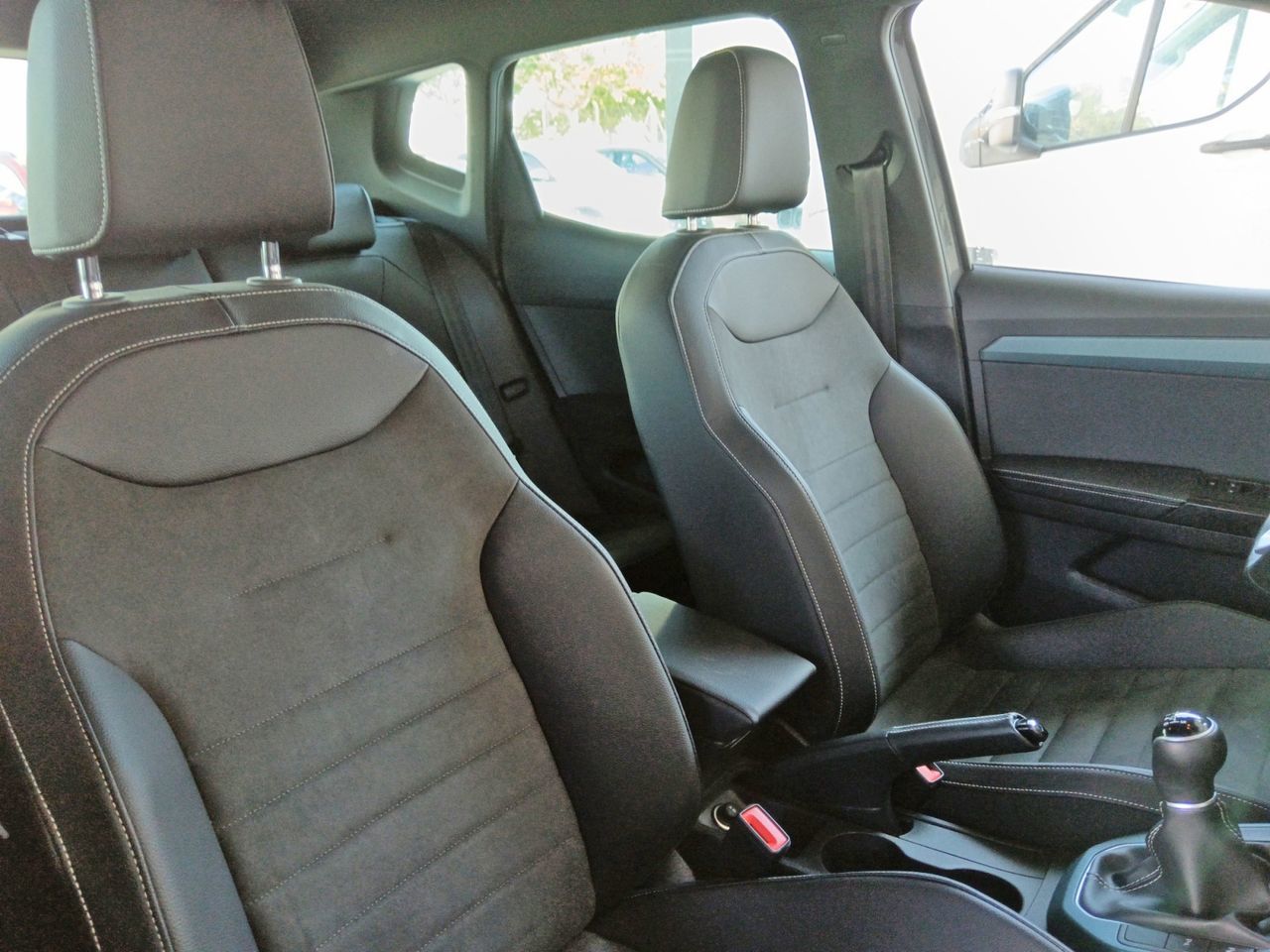 SEAT Arona 1.0 TSI Xperience - foto 21