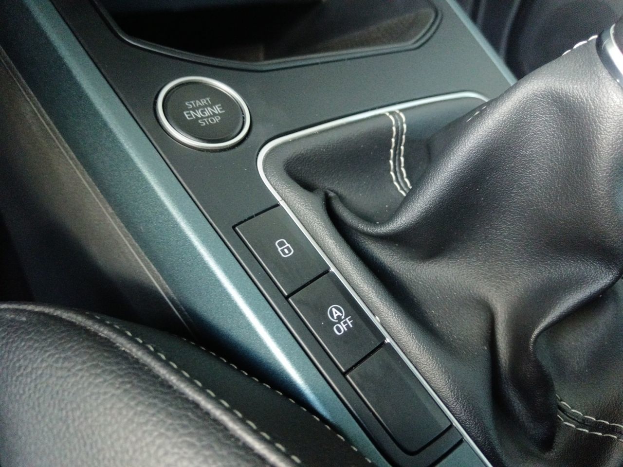 SEAT Arona 1.0 TSI Xperience - foto 17