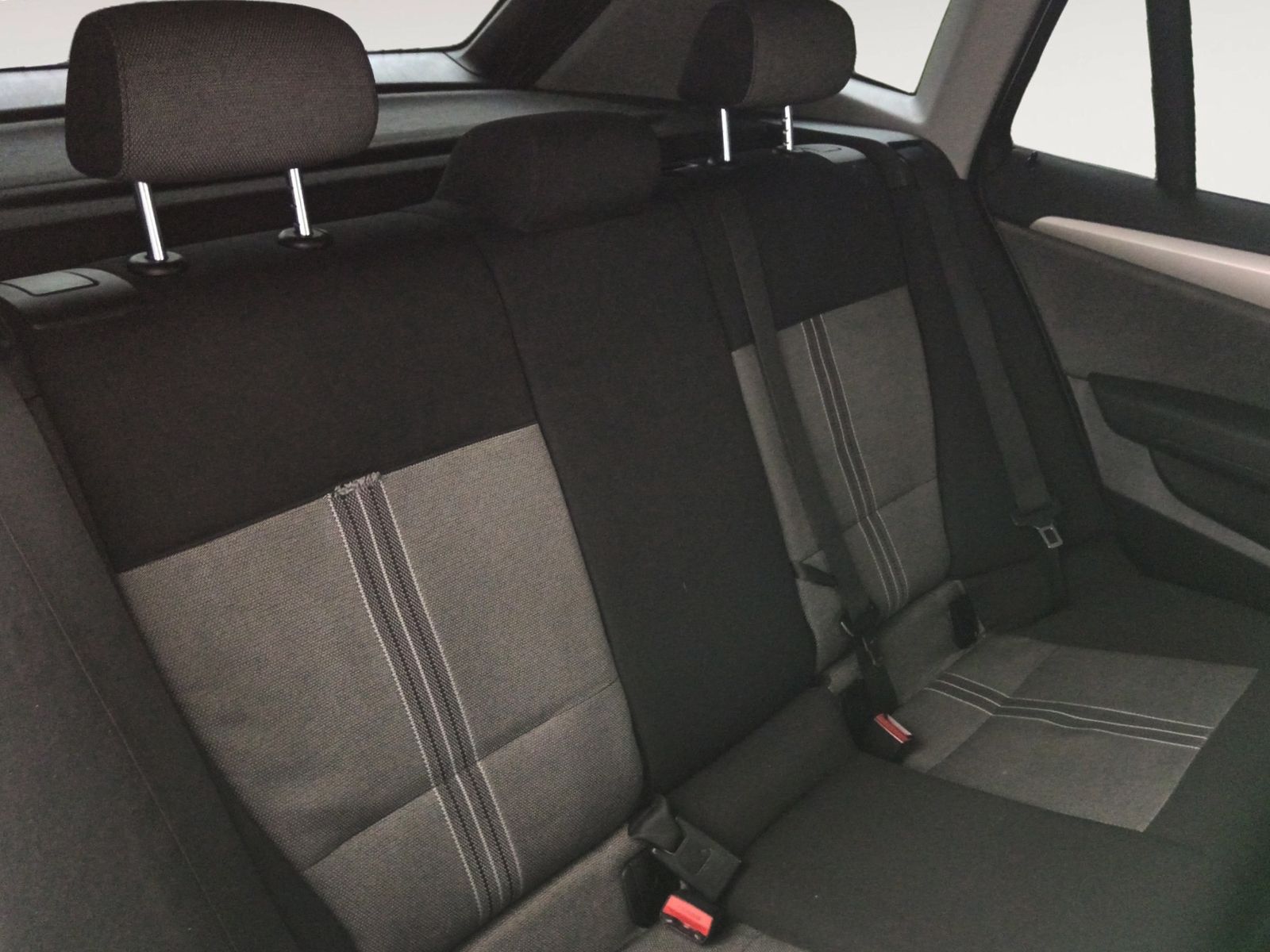 BMW X1 sDrive18d - foto 10