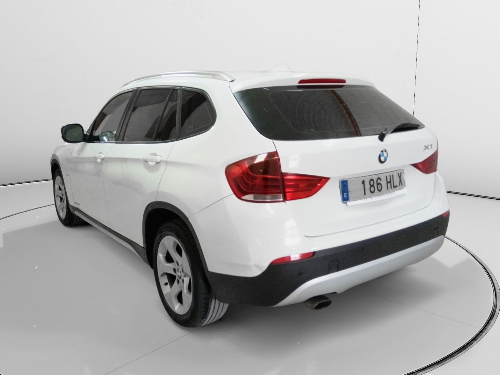 BMW X1 sDrive18d - foto 4