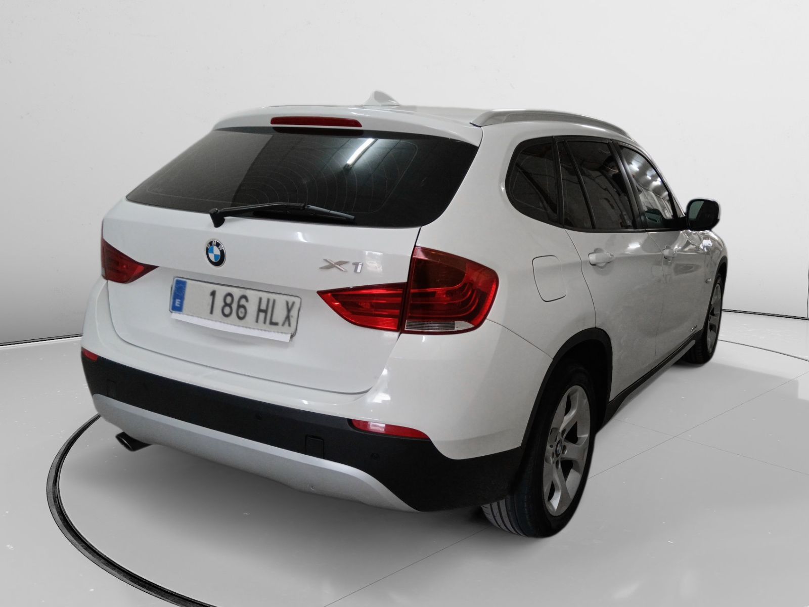 BMW X1 sDrive18d - foto 2