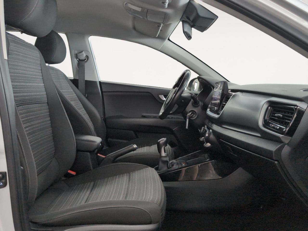 Kia Stonic 1.0 T-GDi MHEV Drive - foto 12