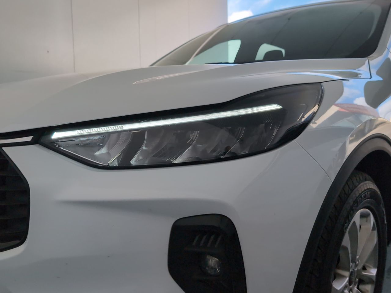 Ford Kuga 1.5 EcoBoost Titanium 4x2 - foto 24