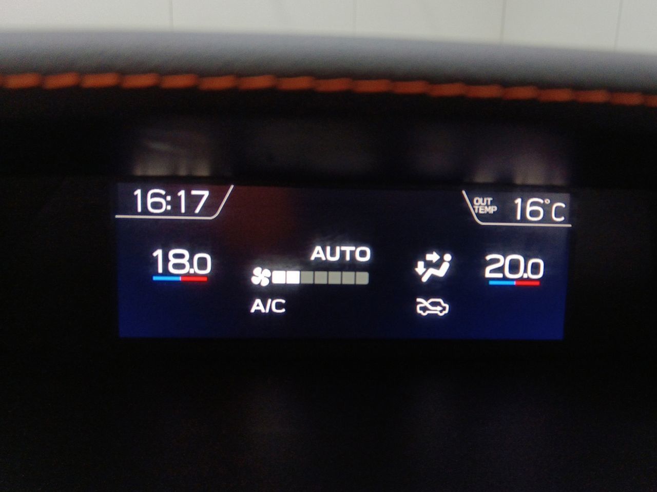 Subaru XV 2.0i Hybrid Executive Plus AWD CVT - foto 21