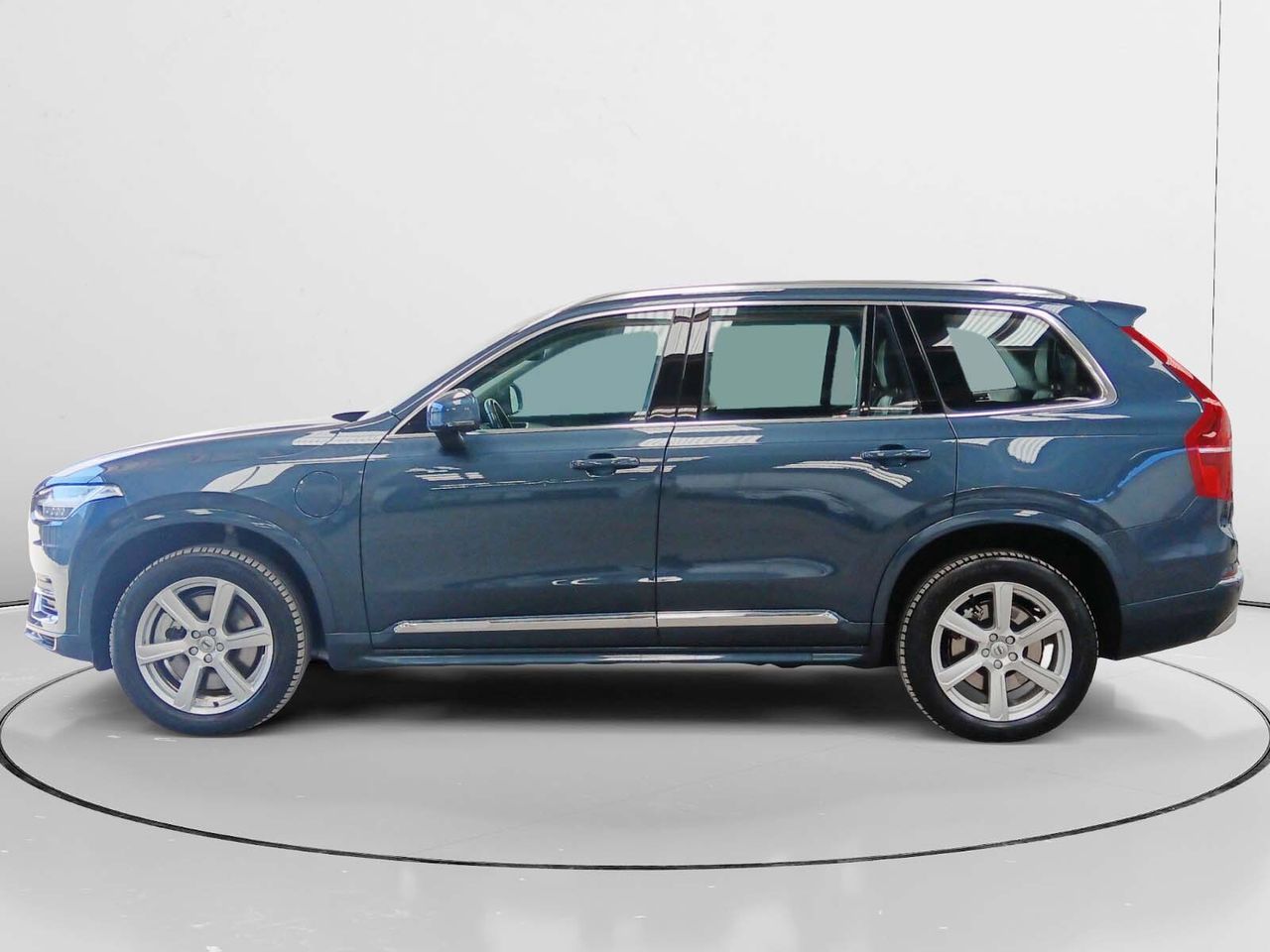 Volvo XC90 T8 Core Recharge AWD - foto 6