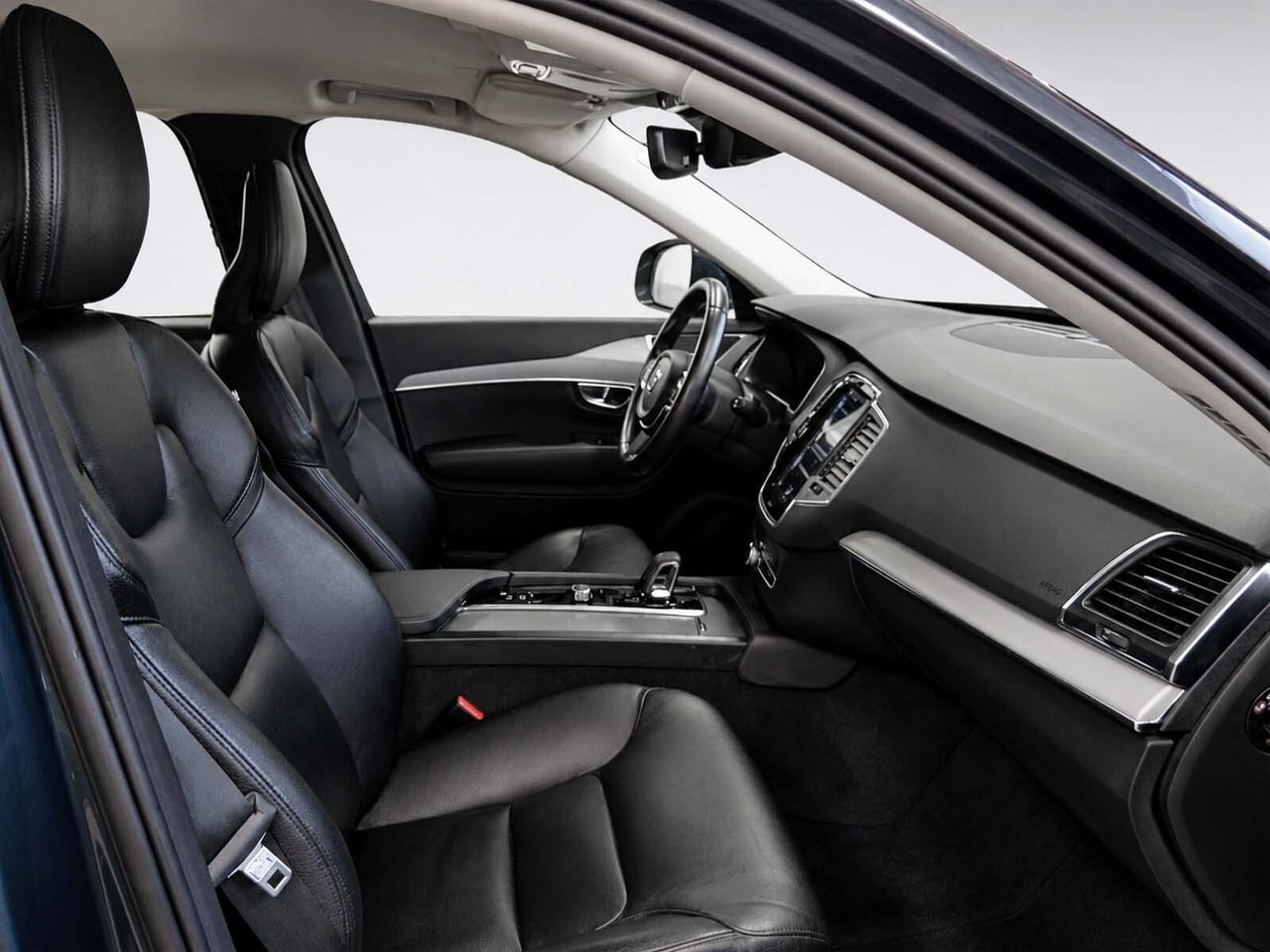 Volvo XC90 T8 Core Recharge AWD - foto 13