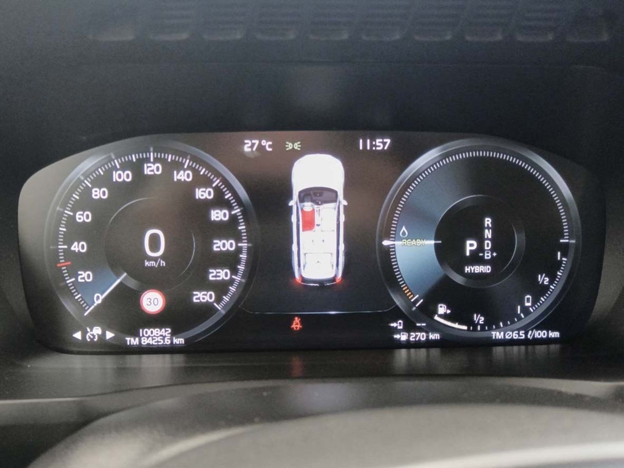 Volvo XC90 T8 Core Recharge AWD - foto 17