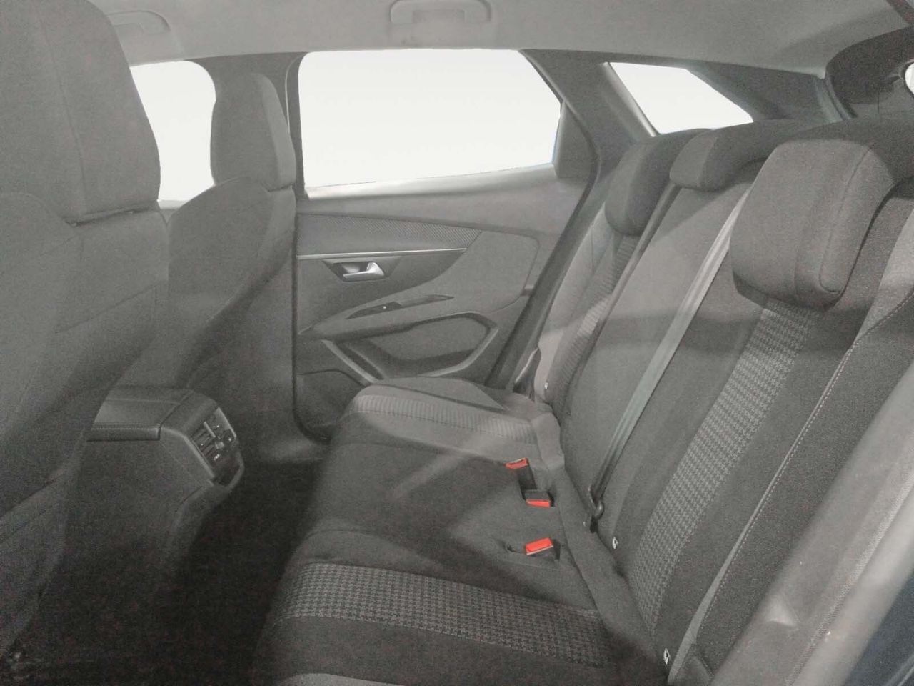 Peugeot 3008 BlueHDi 130 Active Pack - foto 12