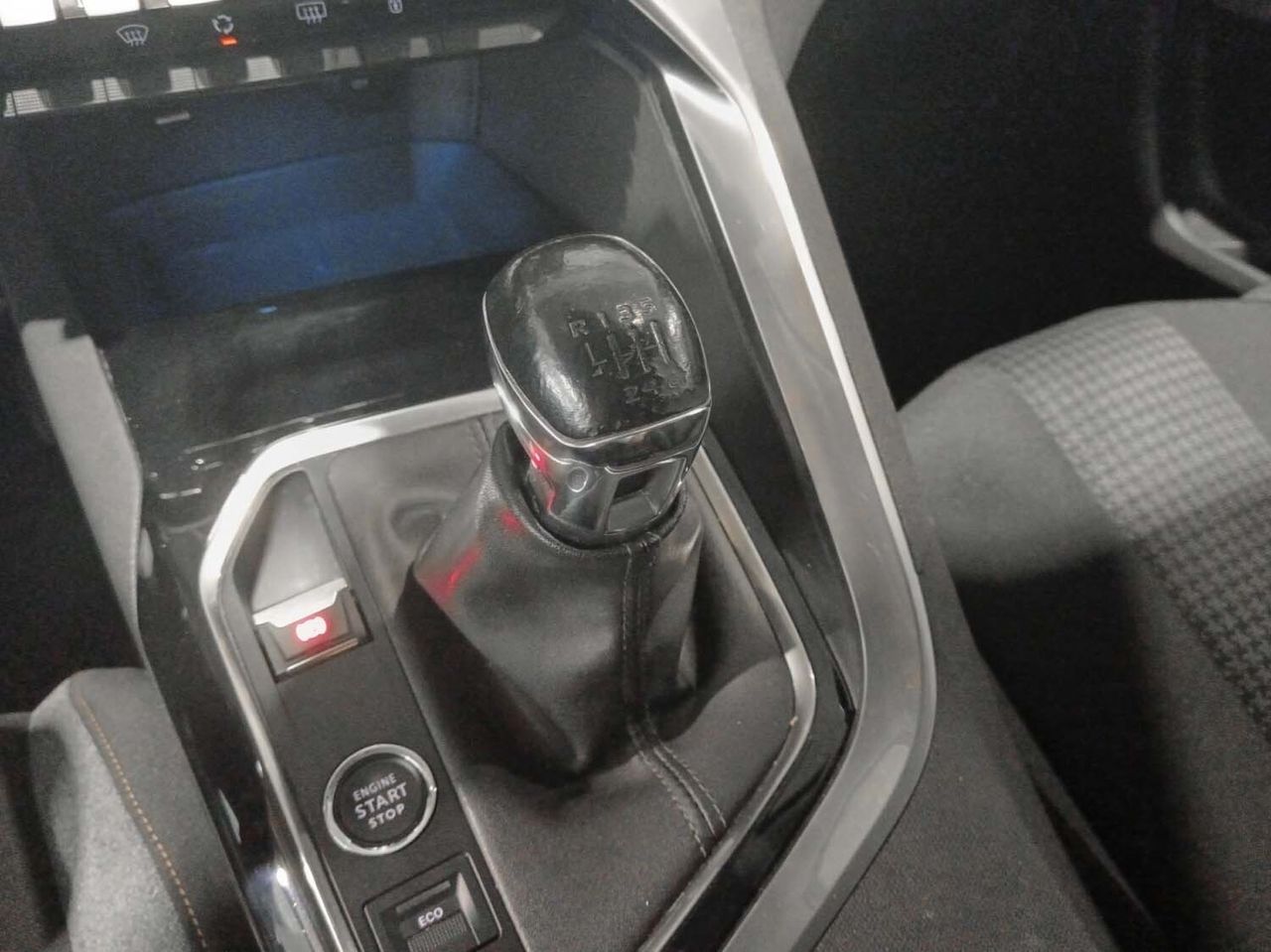 Peugeot 3008 BlueHDi 130 Active Pack - foto 15