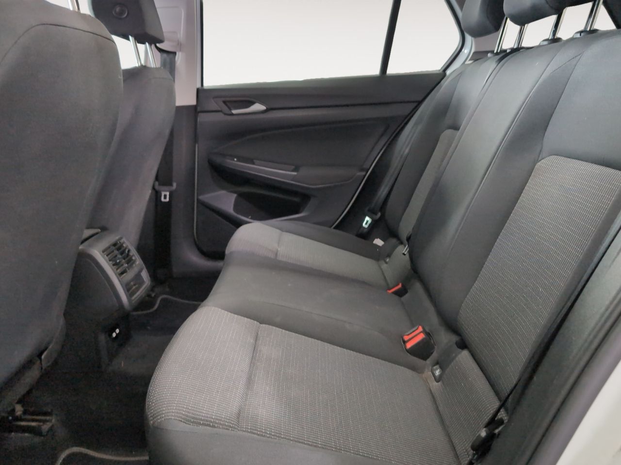 Volkswagen Golf 2.0 TDI - foto 9