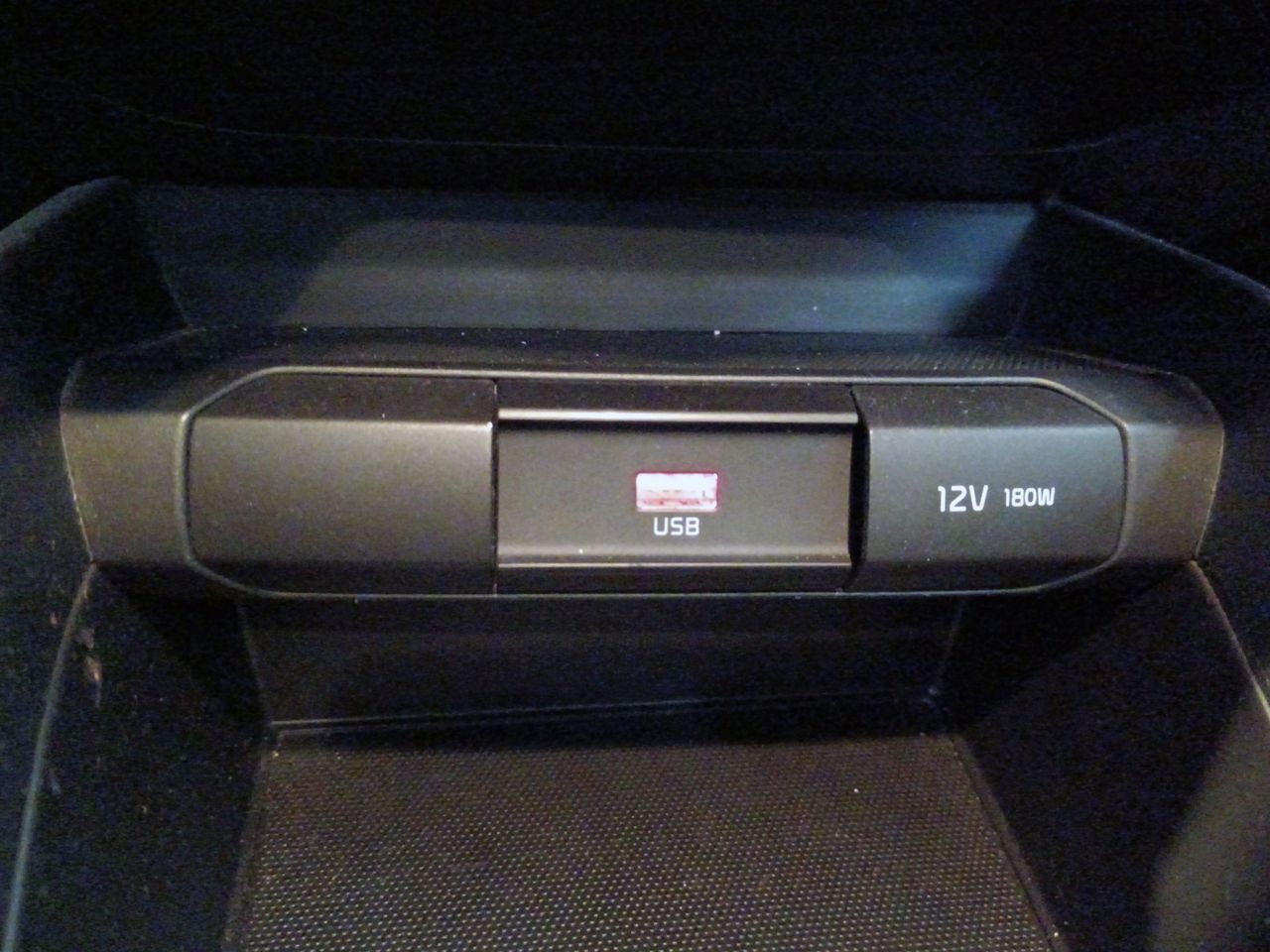 Kia Stonic 1.2 DPi Concept - foto 19