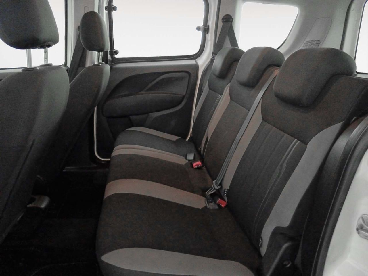 Fiat Doblò Combi N1 1.6 MultiJet SX - foto 11
