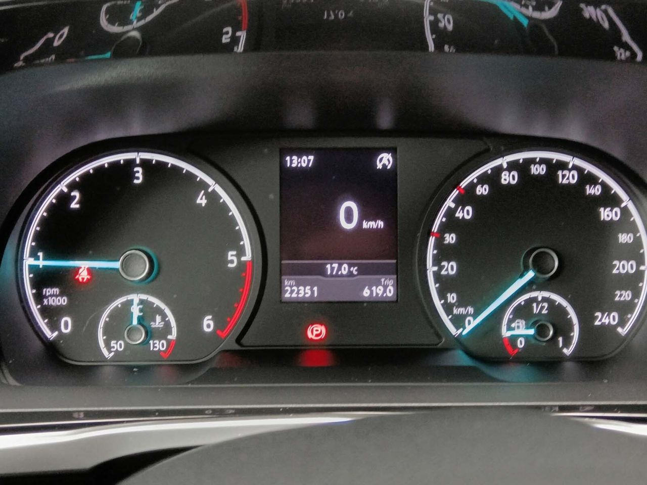 Ford Tourneo Connect 2.0 EcoBlue Active - foto 13