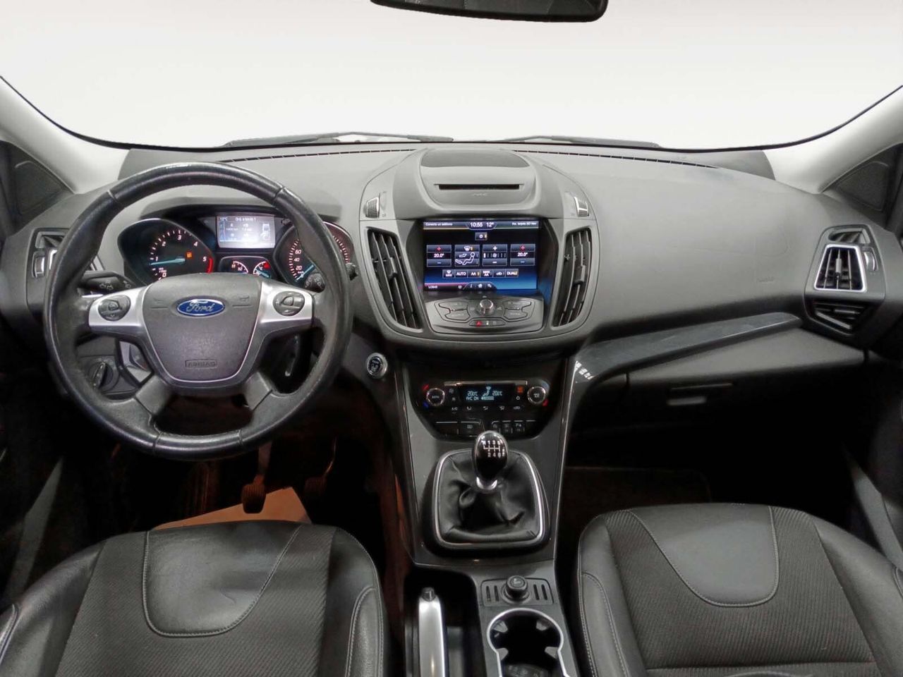 Ford Kuga 2.0 TDCi Titanium 4x2 - foto 7