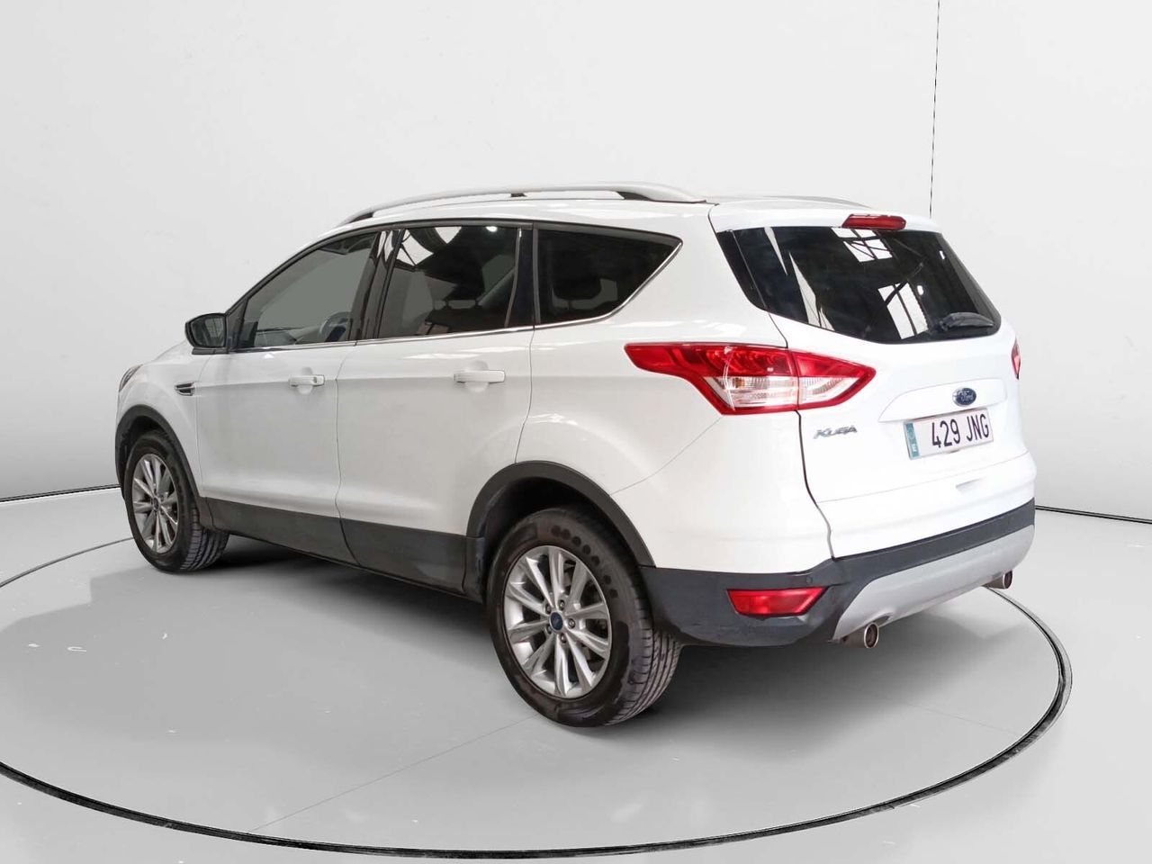 Ford Kuga 2.0 TDCi Titanium 4x2 - foto 4
