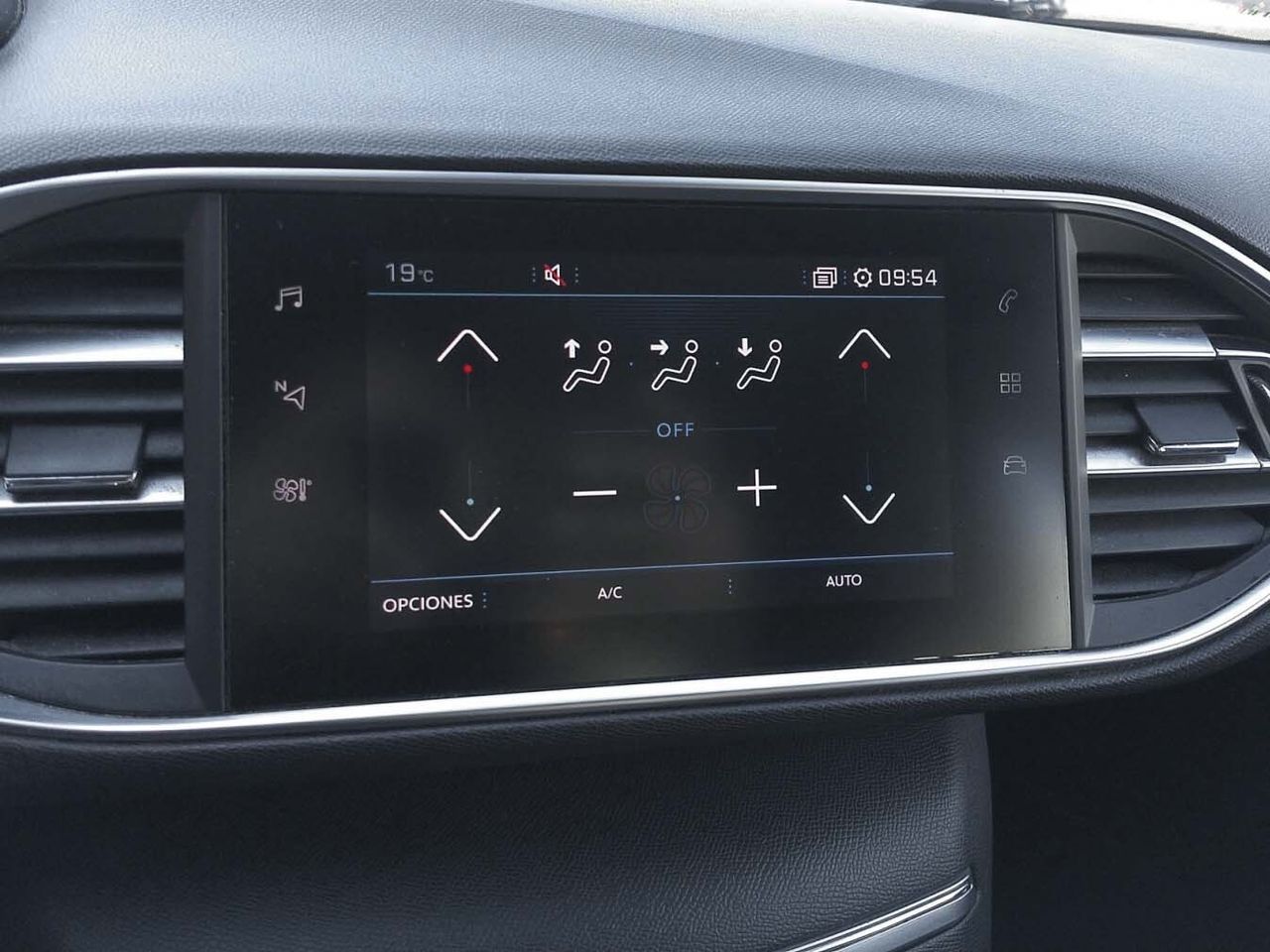 Peugeot 308 1.2 PureTech Active - foto 21
