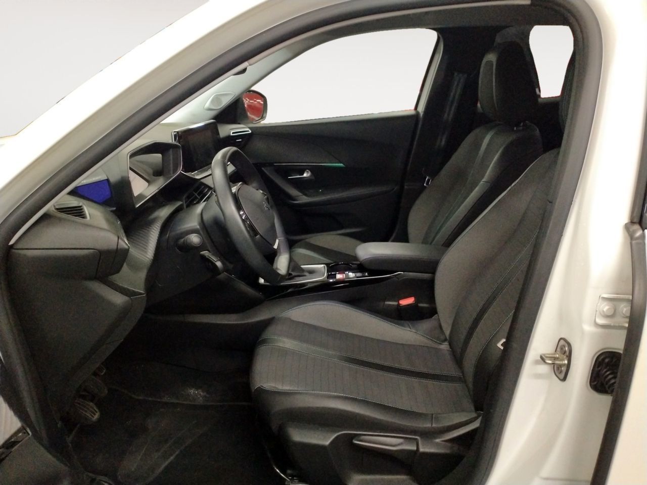 Peugeot 2008 PureTech 130 Allure Pack - foto 9