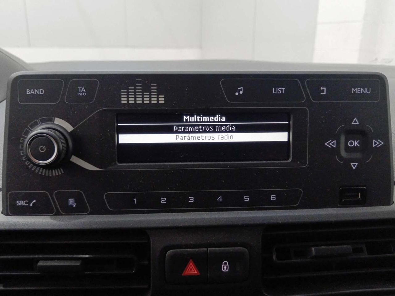 Peugeot Partner Furgon BlueHDi 100 Pro Standard 600kg - foto 16