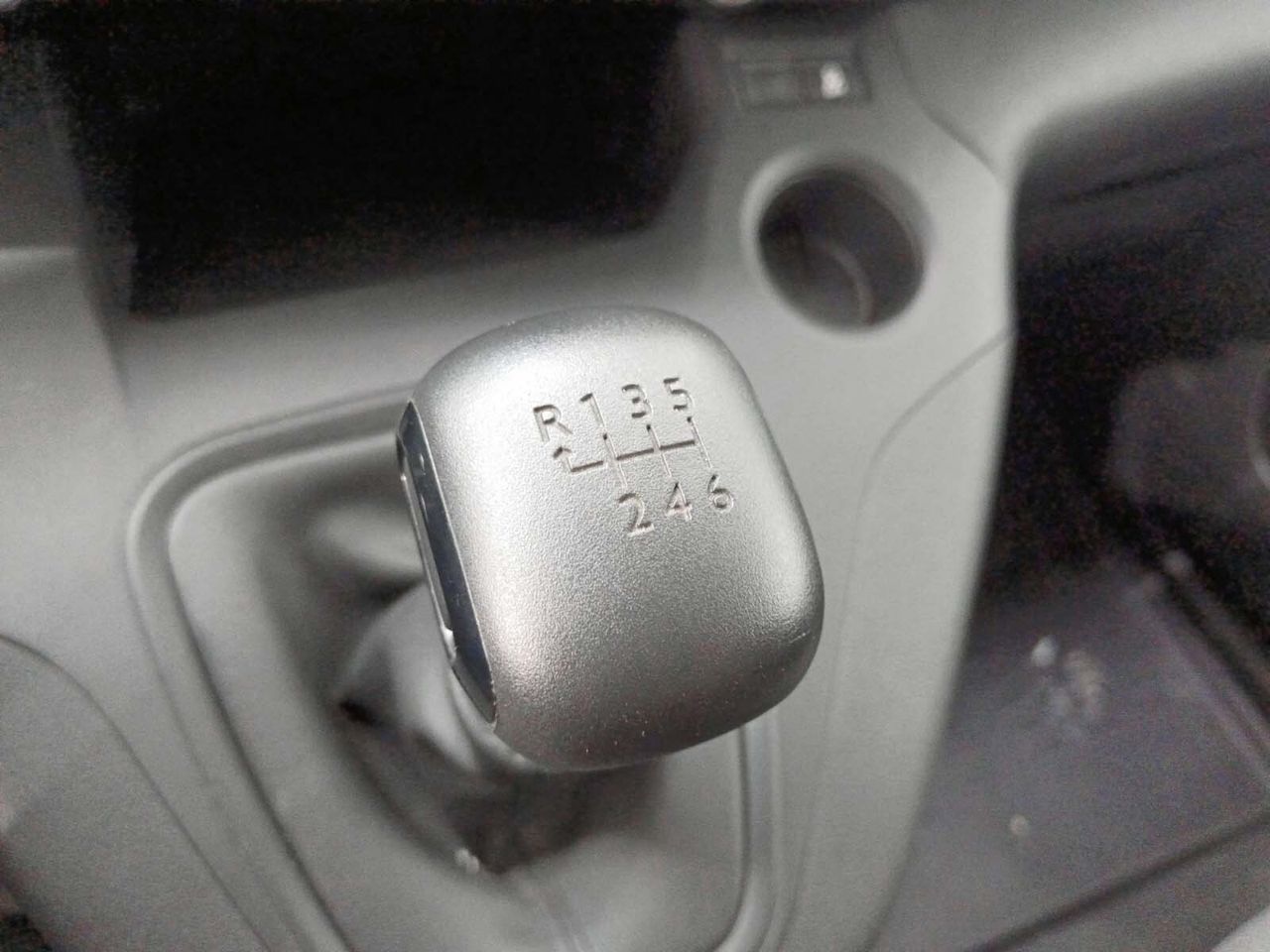 Peugeot Partner Furgon BlueHDi 100 Pro Standard 600kg - foto 13
