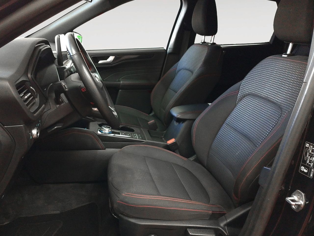 Ford Kuga 2.5 Duratec PHEV ST-Line - foto 8