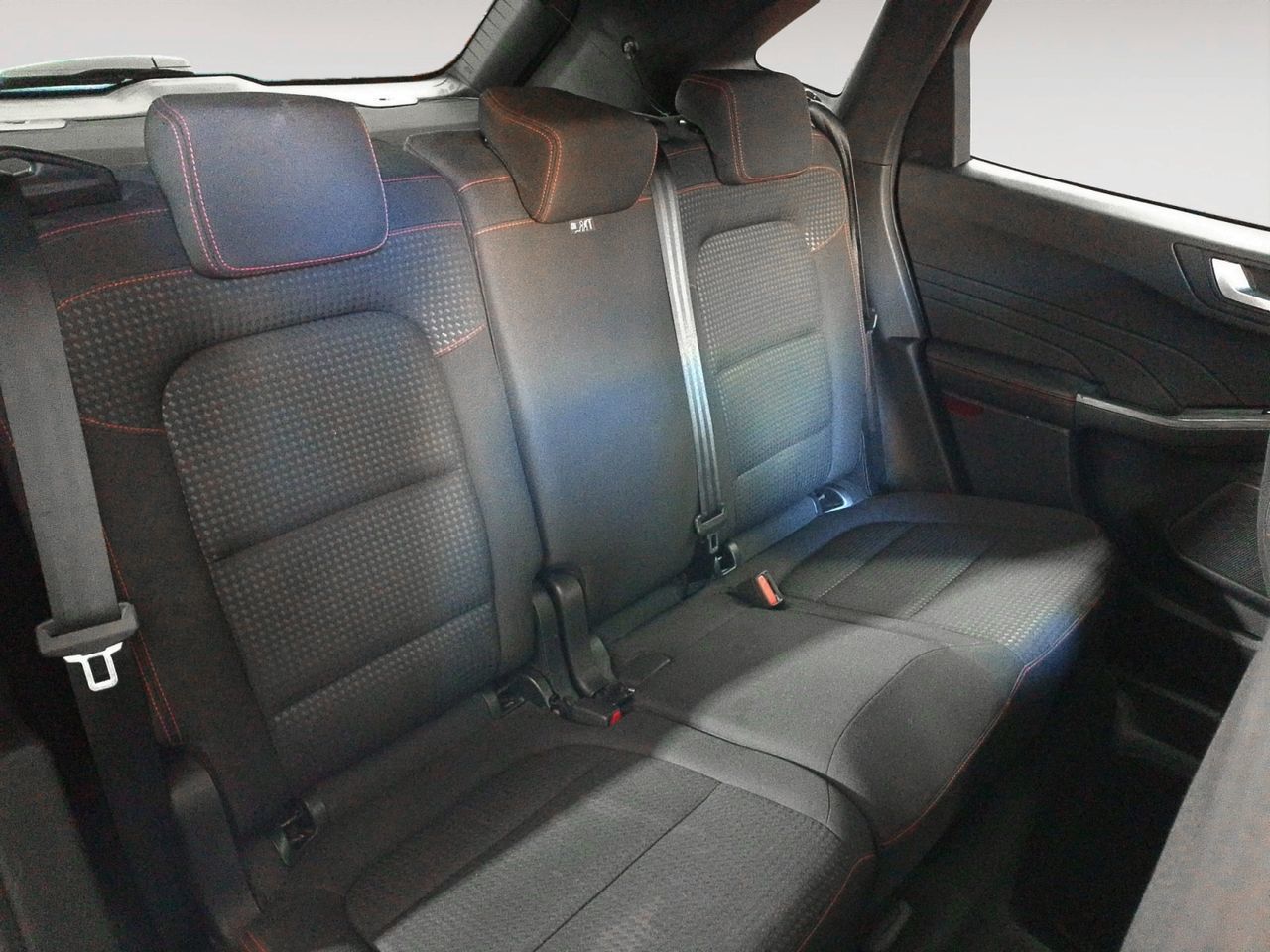 Ford Kuga 2.5 Duratec PHEV ST-Line - foto 9