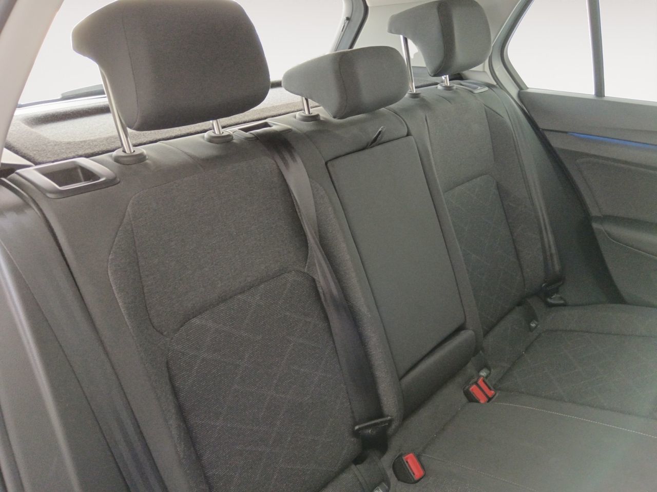 Volkswagen Golf Life 1.0 TSI - foto 9
