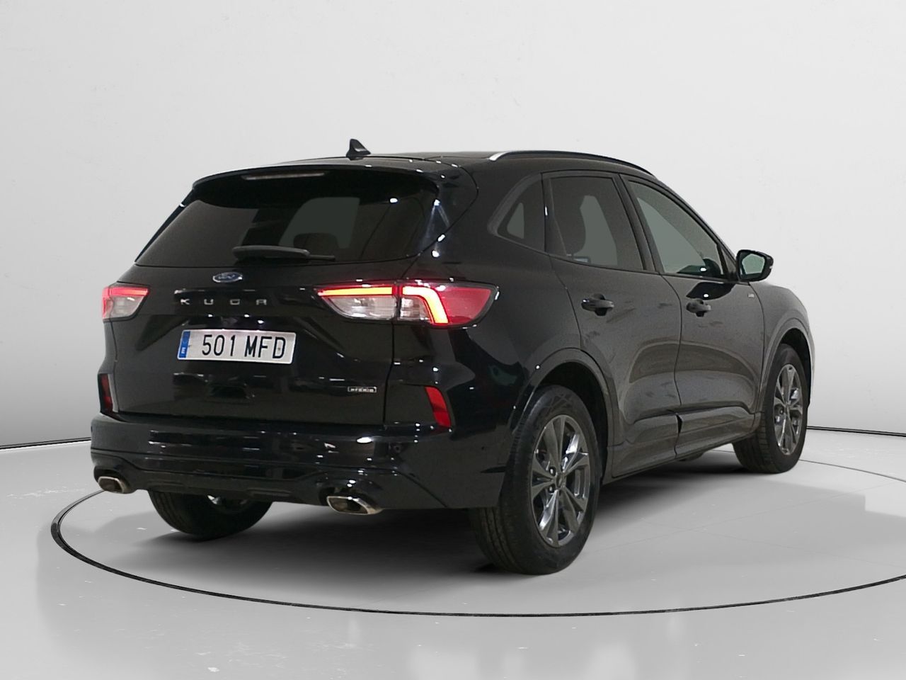 Ford Kuga 2.5 Duratec PHEV ST-Line - foto 2