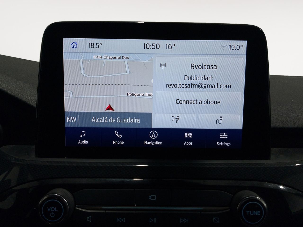 Ford Kuga 2.5 Duratec PHEV ST-Line - foto 14
