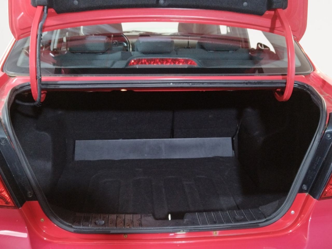 Chevrolet Aveo 1.4 16v LT - foto 12