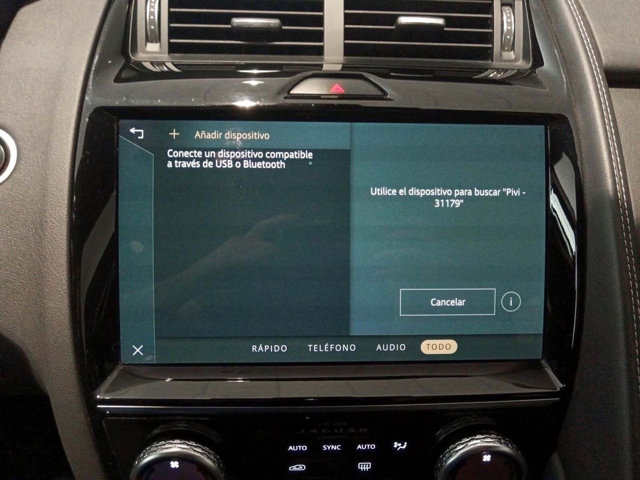 Jaguar E-Pace 2. MHEV R-Dynamic S 4WD - foto 18