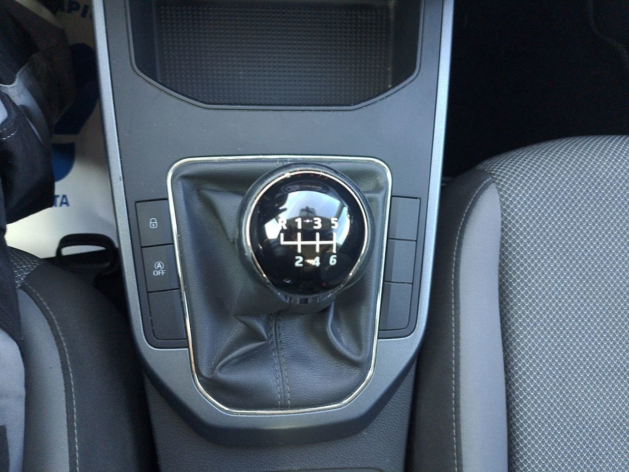 SEAT Arona 1.6 TDI Ecomotive Style - foto 13
