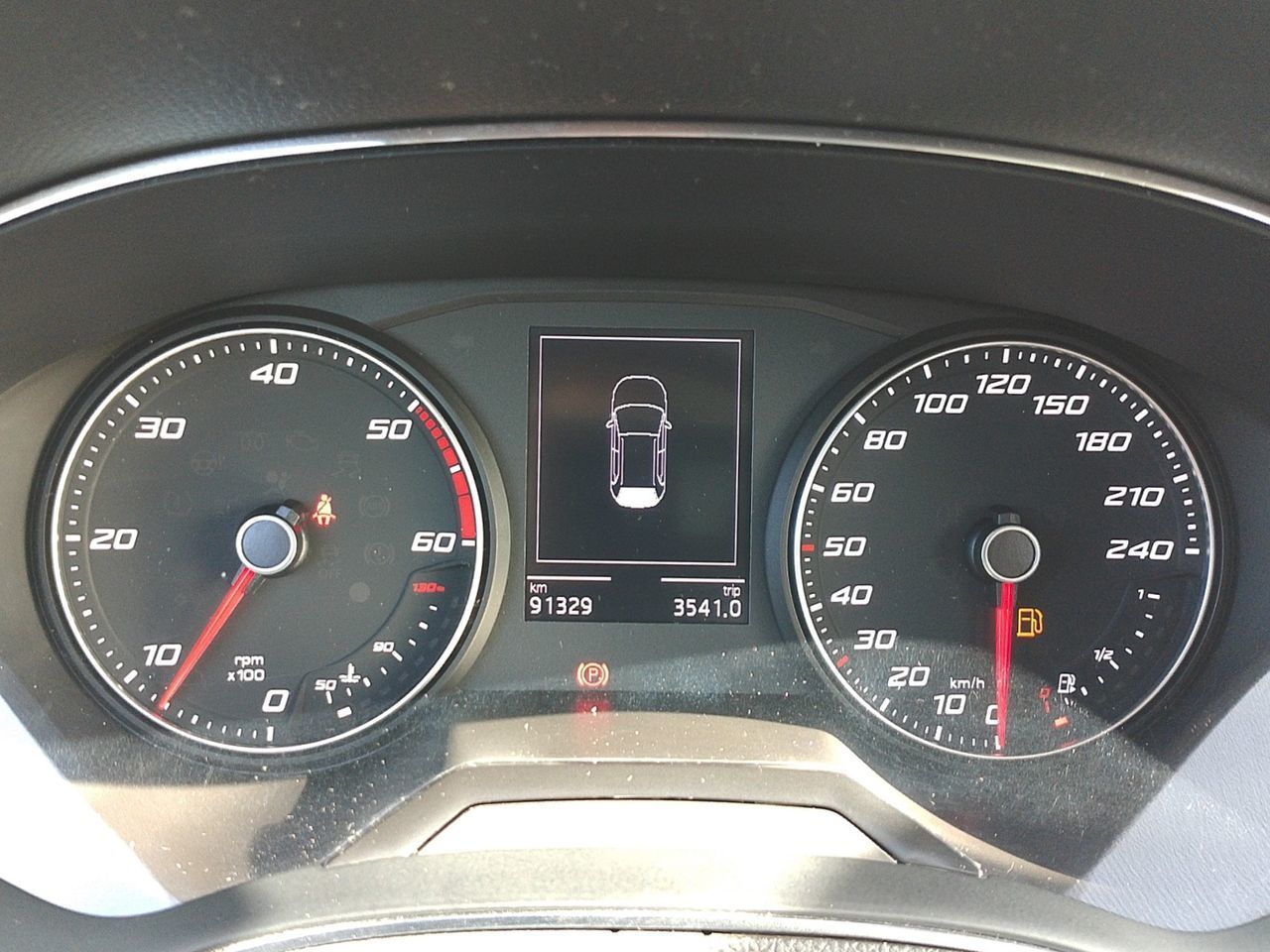 SEAT Arona 1.6 TDI Ecomotive Style - foto 14
