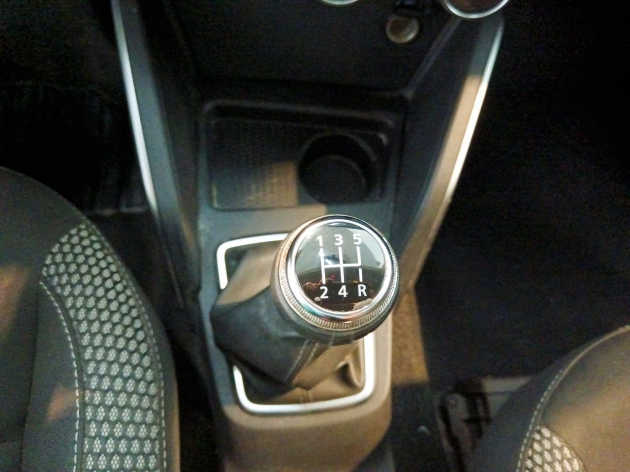 Dacia Duster 1.6 GLP Prestige 4x2 - foto 13