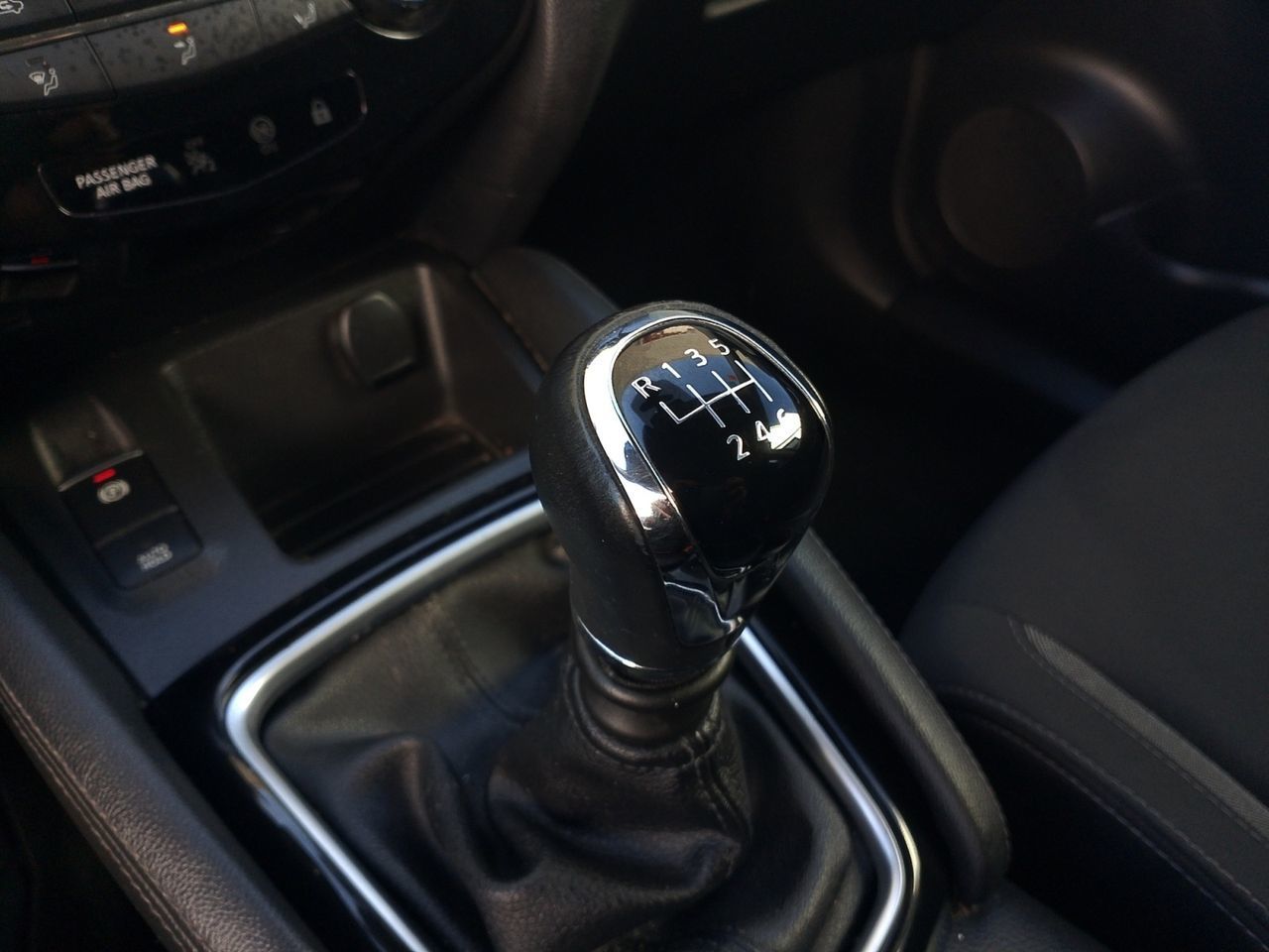 Nissan Qashqai dCi 115 Acenta - foto 13