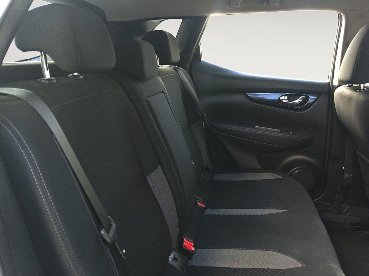 Nissan Qashqai dCi 115 Acenta - foto 10