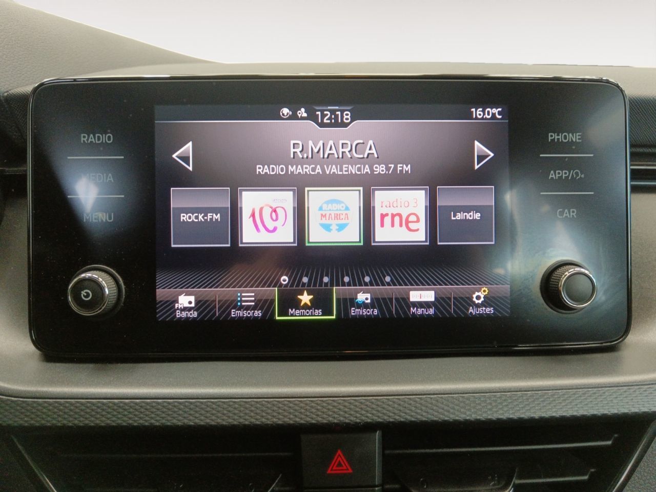 Škoda Kamiq 1.0 TSI Ambition - foto 16