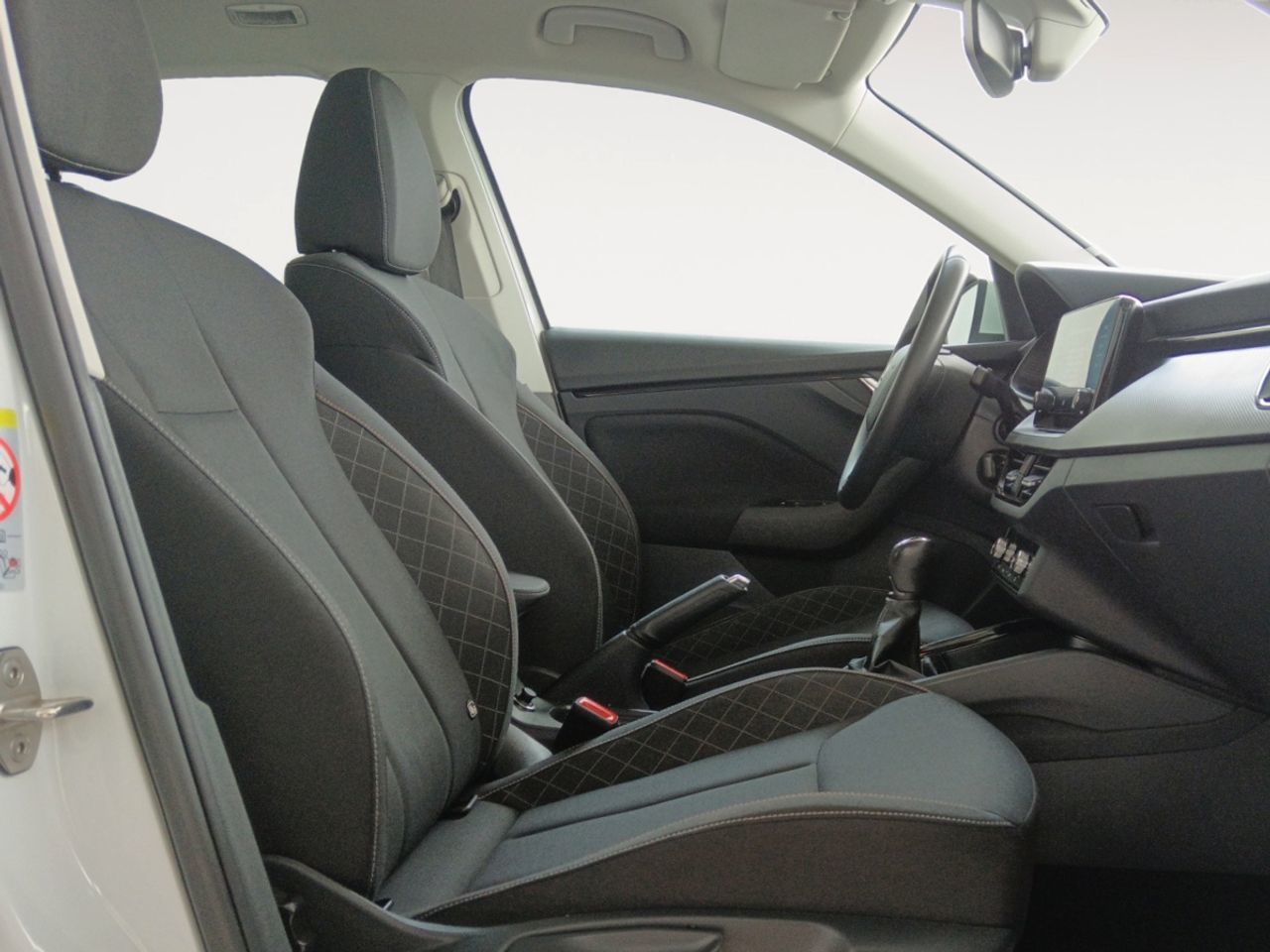 Škoda Kamiq 1.0 TSI Ambition - foto 11