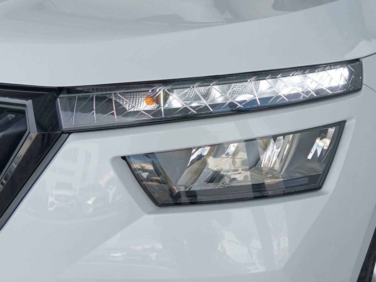 Škoda Kamiq 1.0 TSI Ambition - foto 24