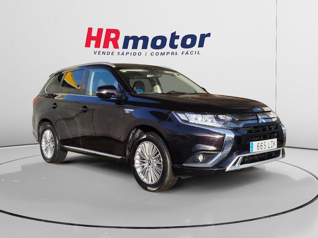 Mitsubishi Outlander 2.4 PHEV Motion 7 Plazas