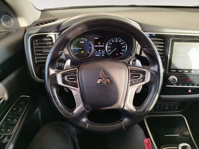 Mitsubishi Outlander 2.4 PHEV Motion 7 Plazas - foto 8