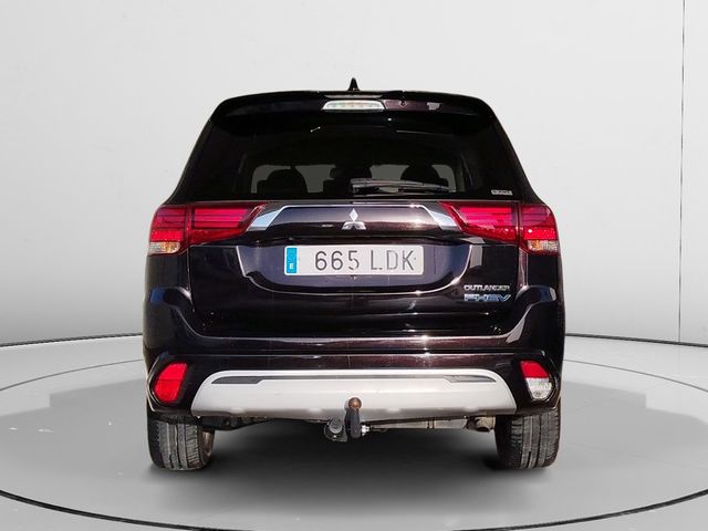 Mitsubishi Outlander 2.4 PHEV Motion 7 Plazas - foto 3