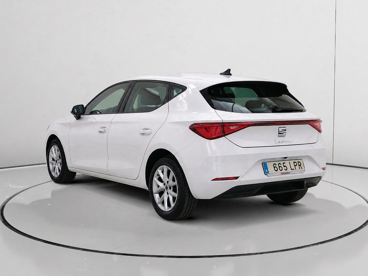 SEAT León 1.0 eTSI Style Go DSG - foto 4
