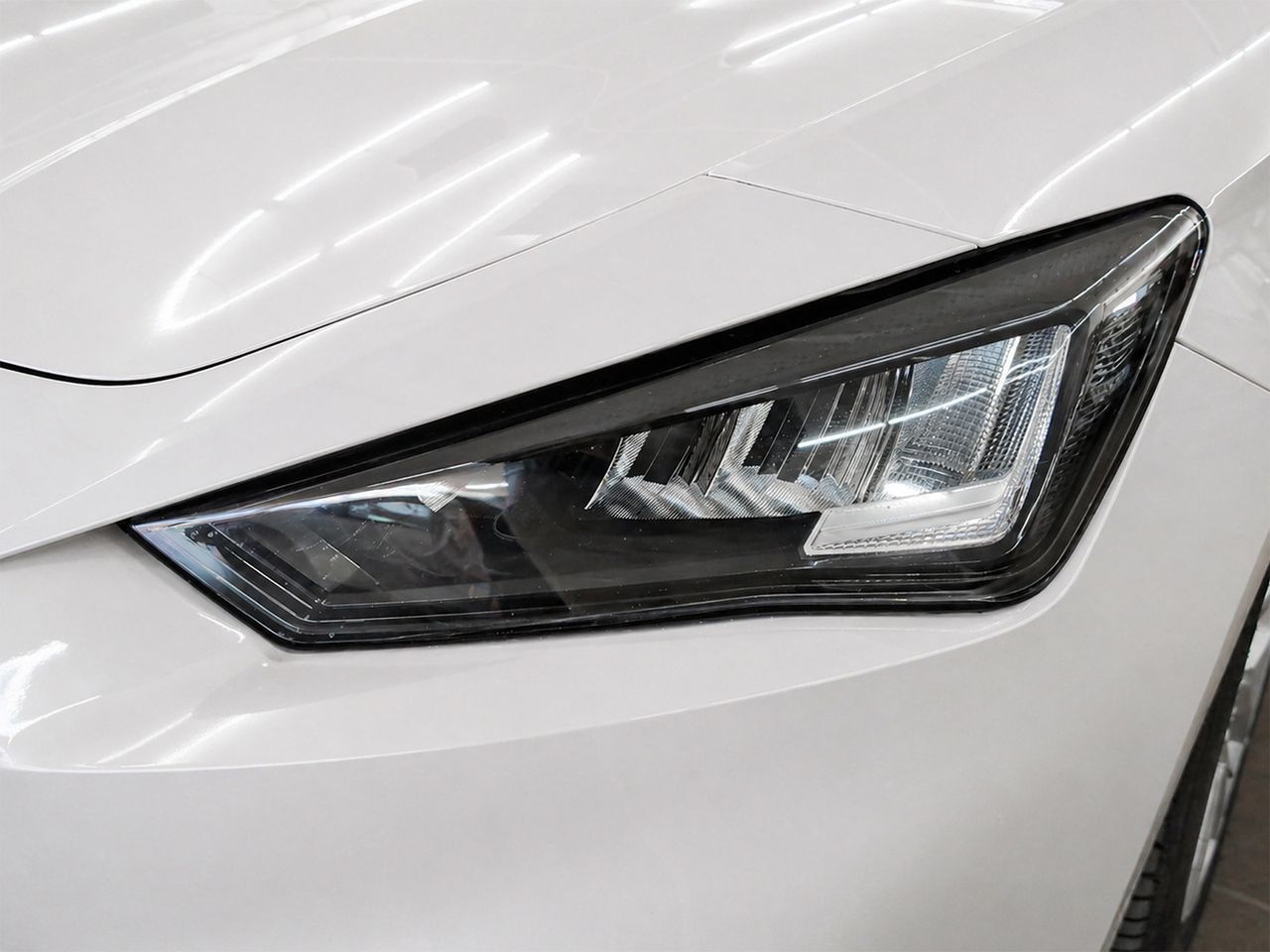 SEAT León 1.0 eTSI Style Go DSG - foto 17