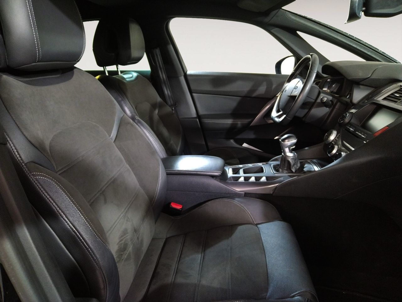 DS DS 5 BlueHDi 120 Style - foto 9