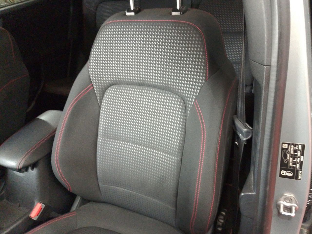 Ford Kuga 2.5 Duratec PHEV ST-Line - foto 19