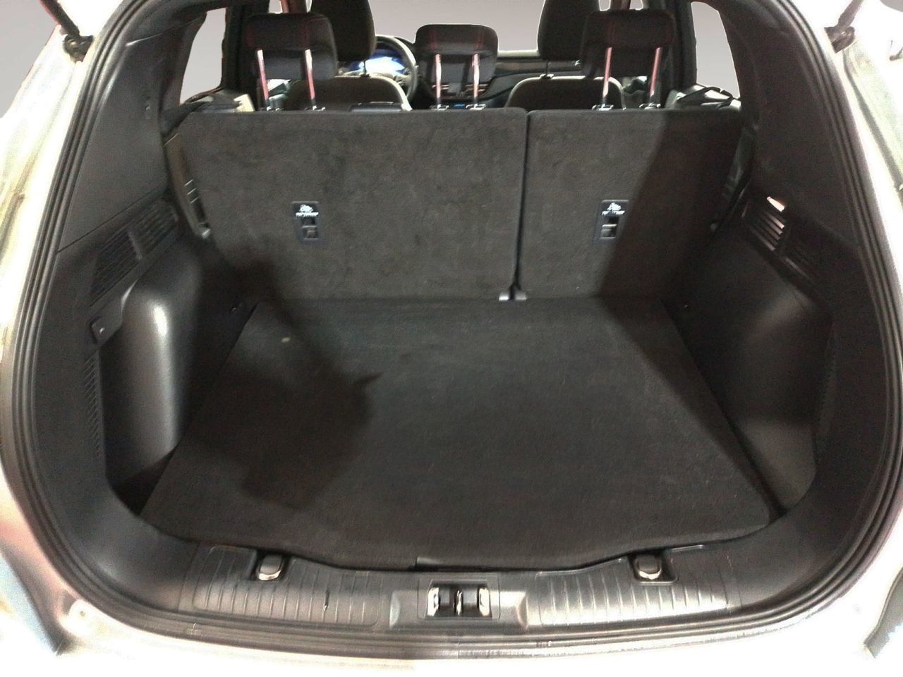 Ford Kuga 2.5 Duratec PHEV ST-Line - foto 10